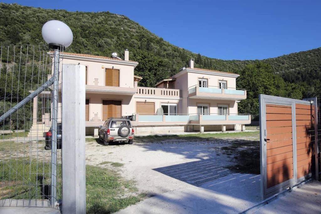 Villa Ligero Agios Christoforos  Exterior foto